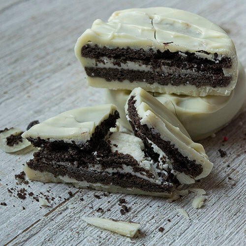 Chocolate Dipped Oreos